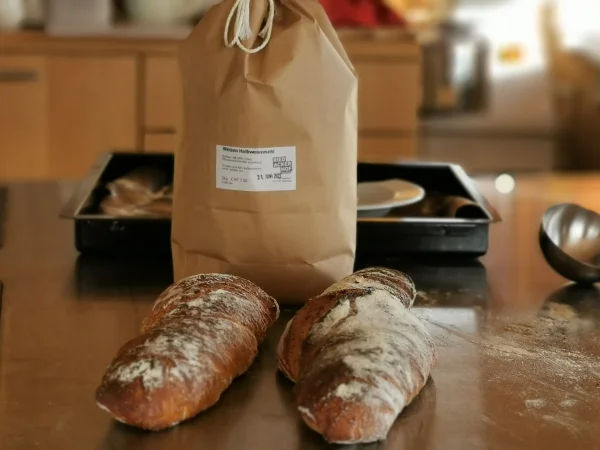 Brot frisch gebacken